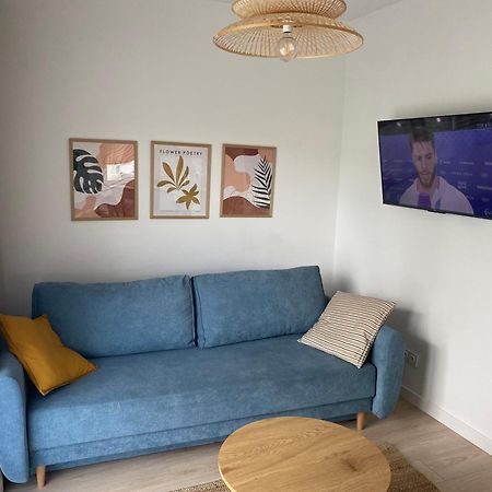 Metro Szwedzka Apartament Orange Varsó Kültér fotó